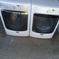 Front Load Maytag Washer And Gas Dryer 