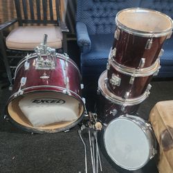 Drums 