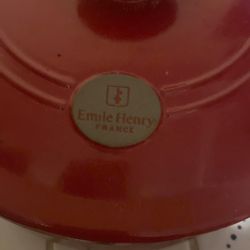 Emily Henry Pot 