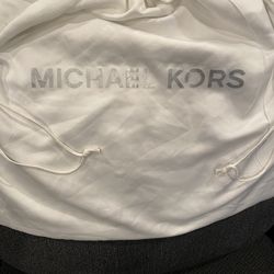 Michael Kors Dust Cover