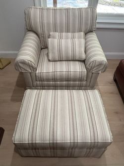 Ethan Allen Paramount Club Chair & Rolling Ottoman – Dresden Bisque Fabric –