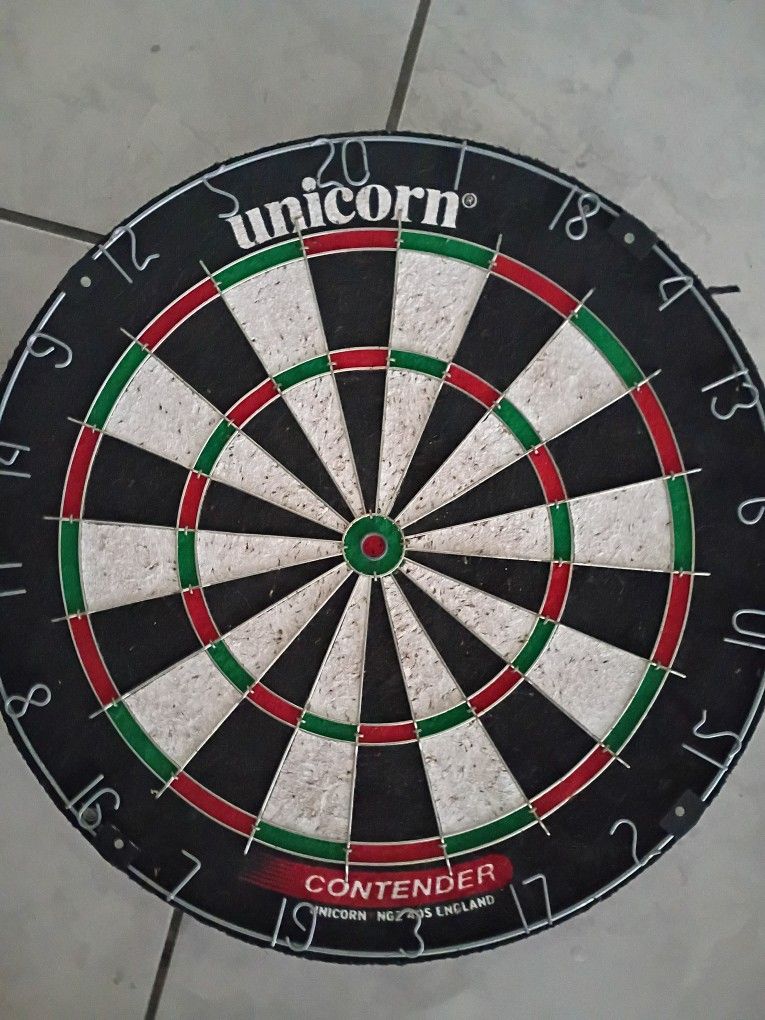 Dart Board 