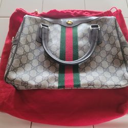 Authentic Gucci Canvas Purse With Dust Bag $800 Pickup In Oakdale 