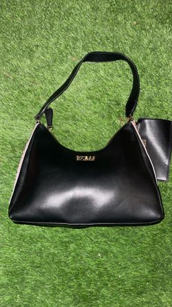 Guess black purse