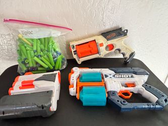 NERF / X-Shot foam dart blaster bundle with 131 darts.