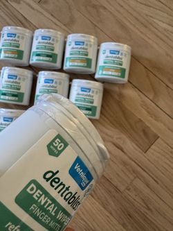 Dentabliss Daily Dental Wipes Finger Mitts Jar