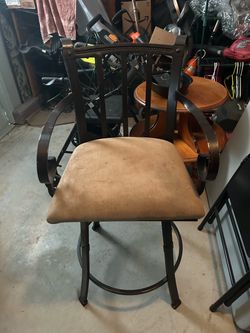 Metal barstools