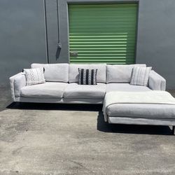 Light Grey Modern Sectional Couch