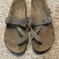 Madden Girl Women Sandals Size 8