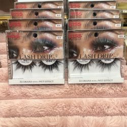 Eyelashes 