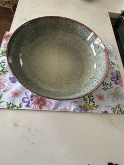 Light Green Ceramic Fruit Bowl