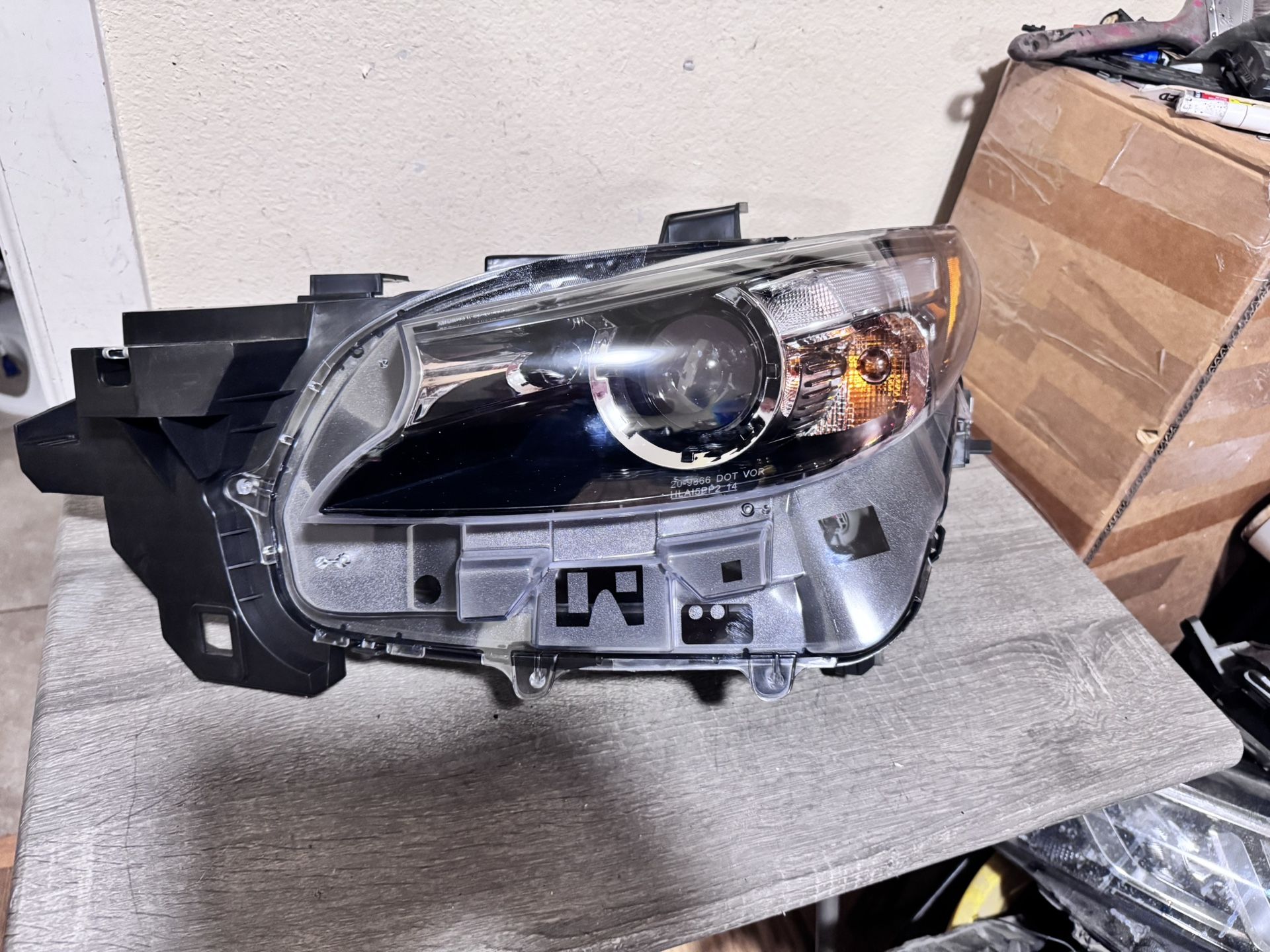 2016 To 2023 MAZDA CX9 LH HEADLIGHT LED