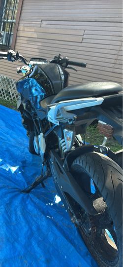 Black Naked Street Motorcycle