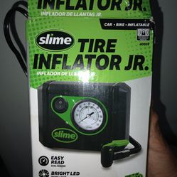 Portable air compressor