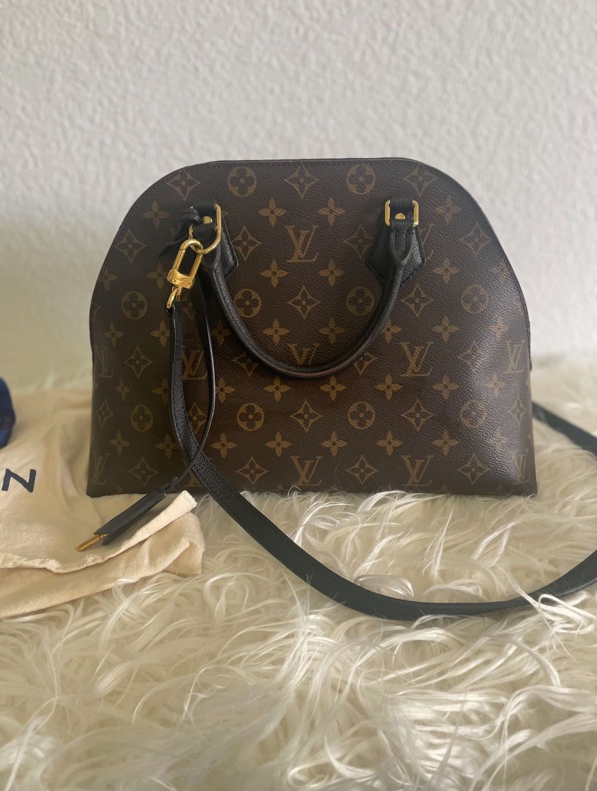 Louis vuitton bag