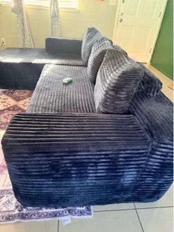 Black boneless couch
