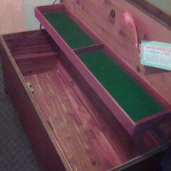 Lane Cedar Chest