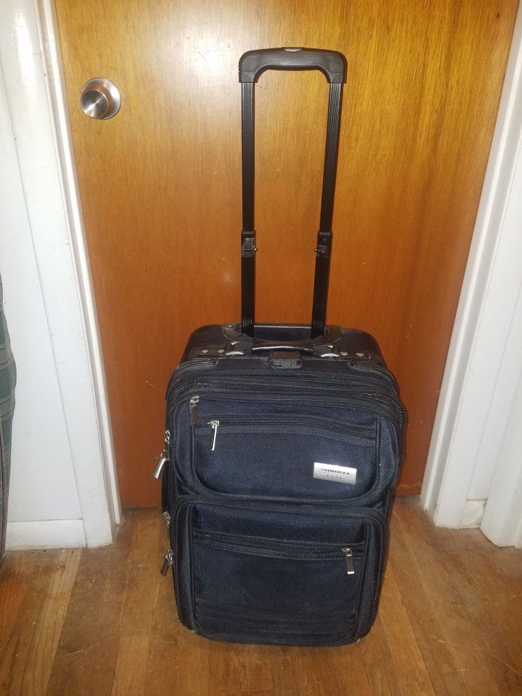 Small Suitcase With Wheels