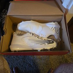 New Balance Softball Cleats