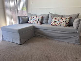 Sleeper sofa with washable slipcovers