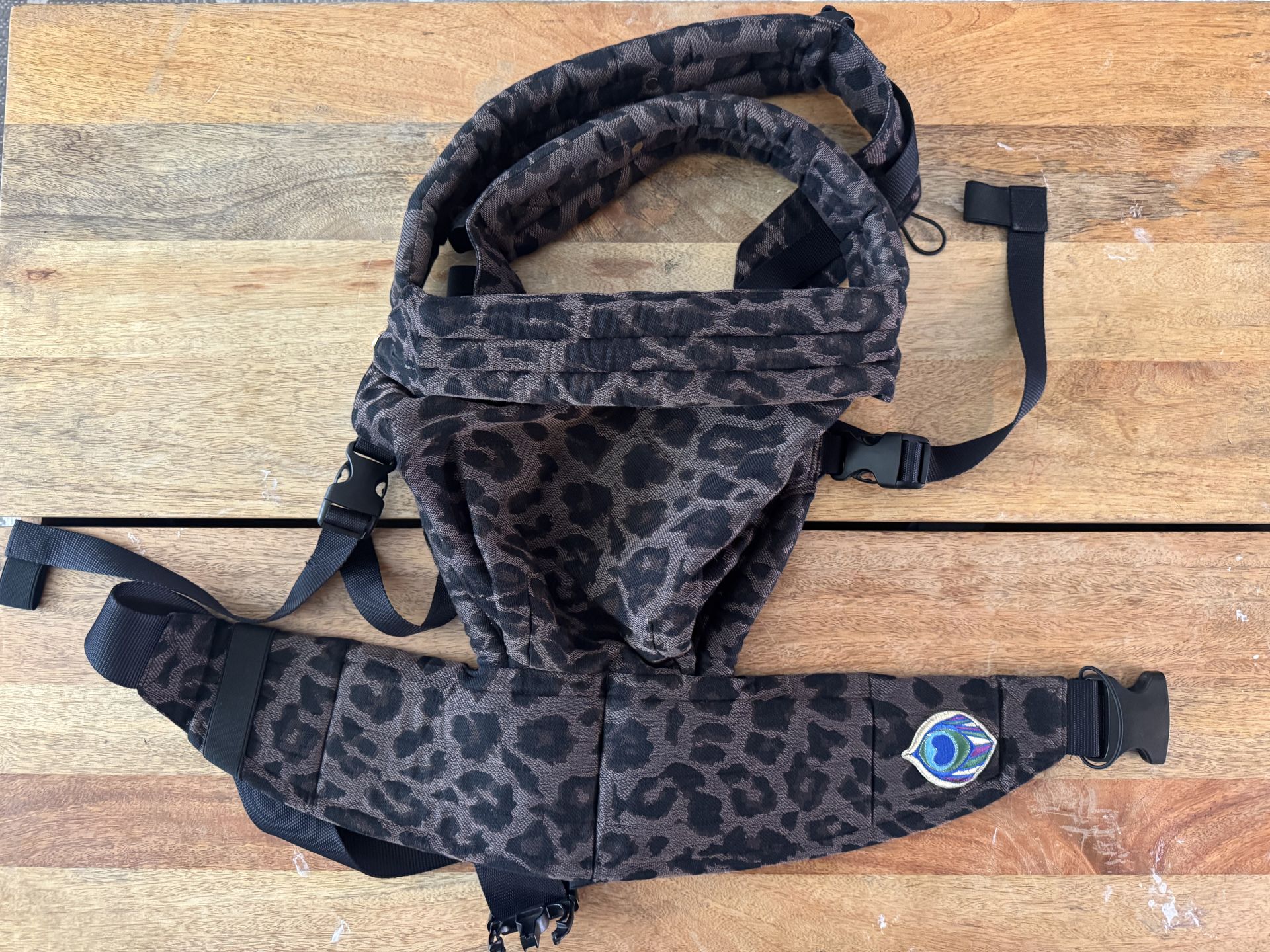 MAKE AN OFFER!!!!!! ARTIPOPPE ZEITGEIST DARK LEOPARD IN COTTON