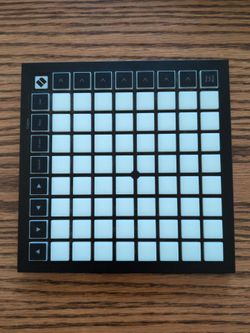 Novation Launchpad Mini MK3 Midi Controller