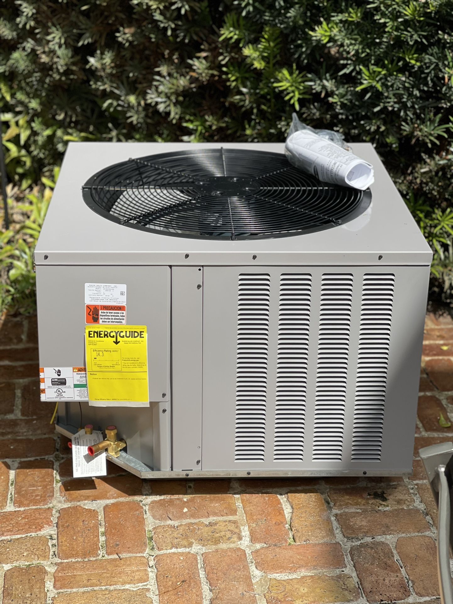 AC UNIT