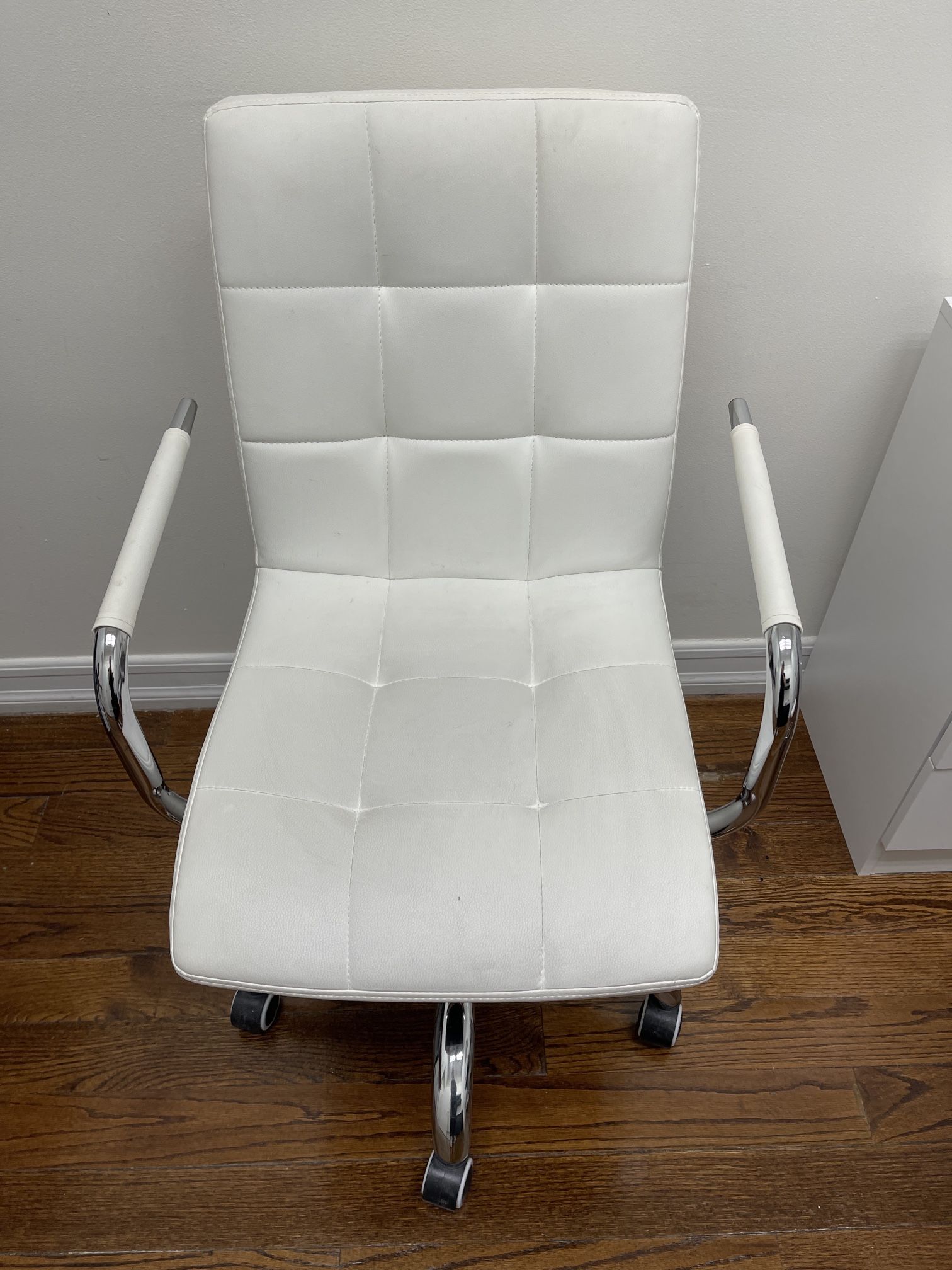 White Office Chair 