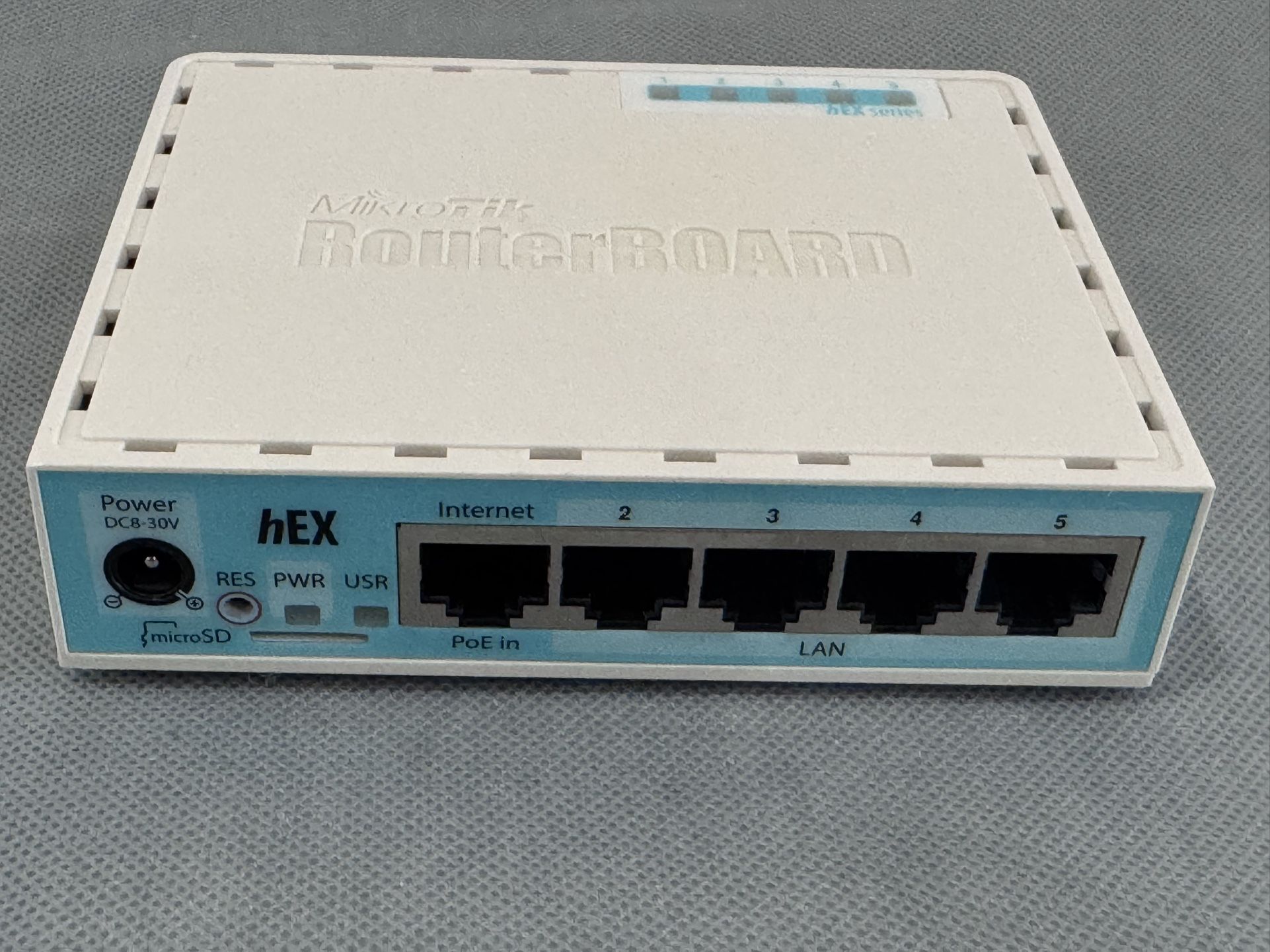 Mikrotik RB750Gr3 hEX Router