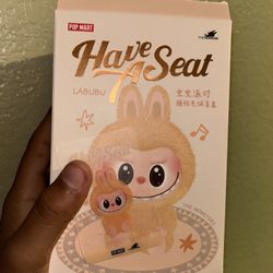 NEW HAVE A SEAT LABUBU (BABA)