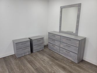 Comoda Gris con Espejo y Mesas de noche - Gray Dresser with mirror and Nightstands