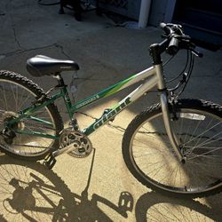 Giant  Boulder Frame 14