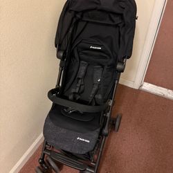 Maxi-Cosi Stroller with ride on stand