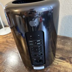 Fast Powerful upgraded 2013 Mac pro 6 core Xeon e5 32gb ram 512gb ssd dual GPU 2025 Mac OS sequoia 
