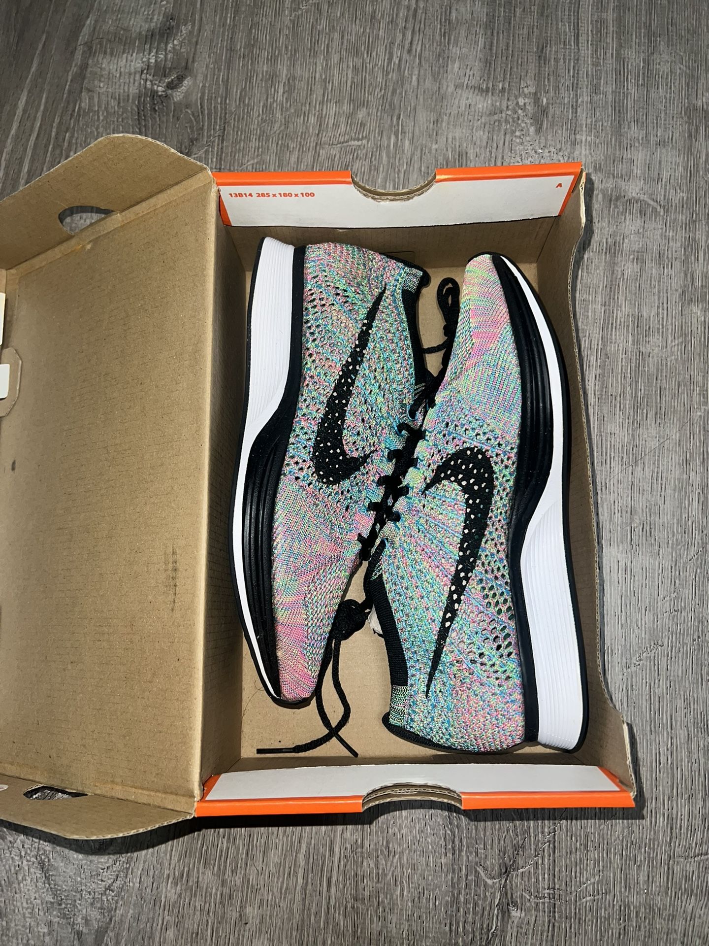 Nike Flyknit Racer Multi Color Size 6