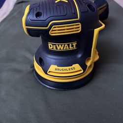 Dewalt XR sander