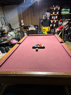 Pool table