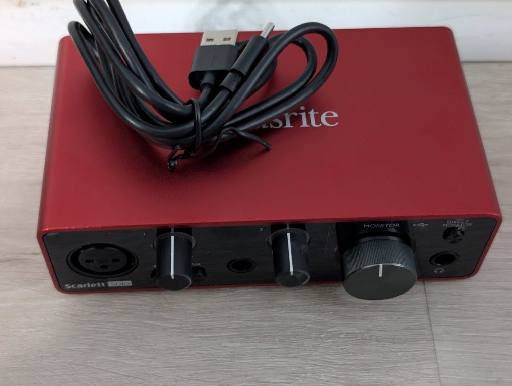 Focusrite Solo 3rd Gen, Like New