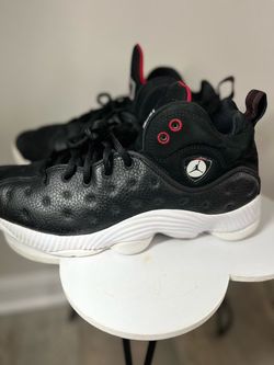 Air Jordan Jumpman Team 2 Size: 10US