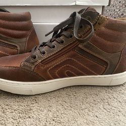 Kenton Brown Sneaker Sz 9.5 New Never Worn!!!!