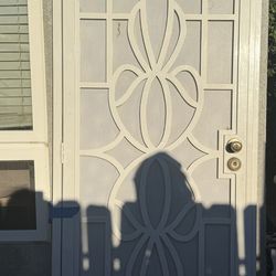 Screen Door