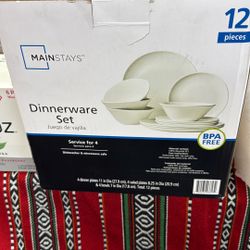 12 Piece Dinnerware Set