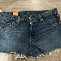 Levi 501 Denim Shorts Woman Size 32