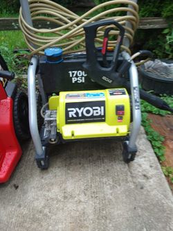 Moving Sale Garage Tools Cleanout. 