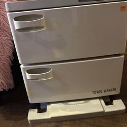Preowned Premium Two Compartment Towel Warmer  MSRP $200