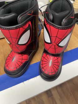 Spider-Man Size 9 Snow Boots 