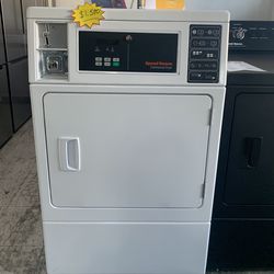 Secadora Comercial  Con Caja Se Puede Programar Diferentes Tarifas Por Secada-