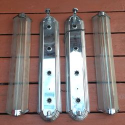 2 Rows Of Bathroom Lights