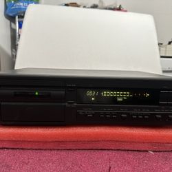 Nakamichi Cassette Deck 2, 2 head, Dolby B/C NR. MADE IN JAPAN