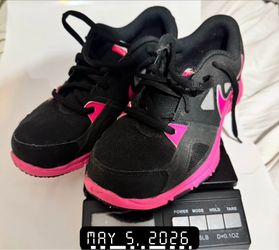 Nike Core Flex Training Shoes Black/Pink - Kids Size 6Y (Women's 7.5)
